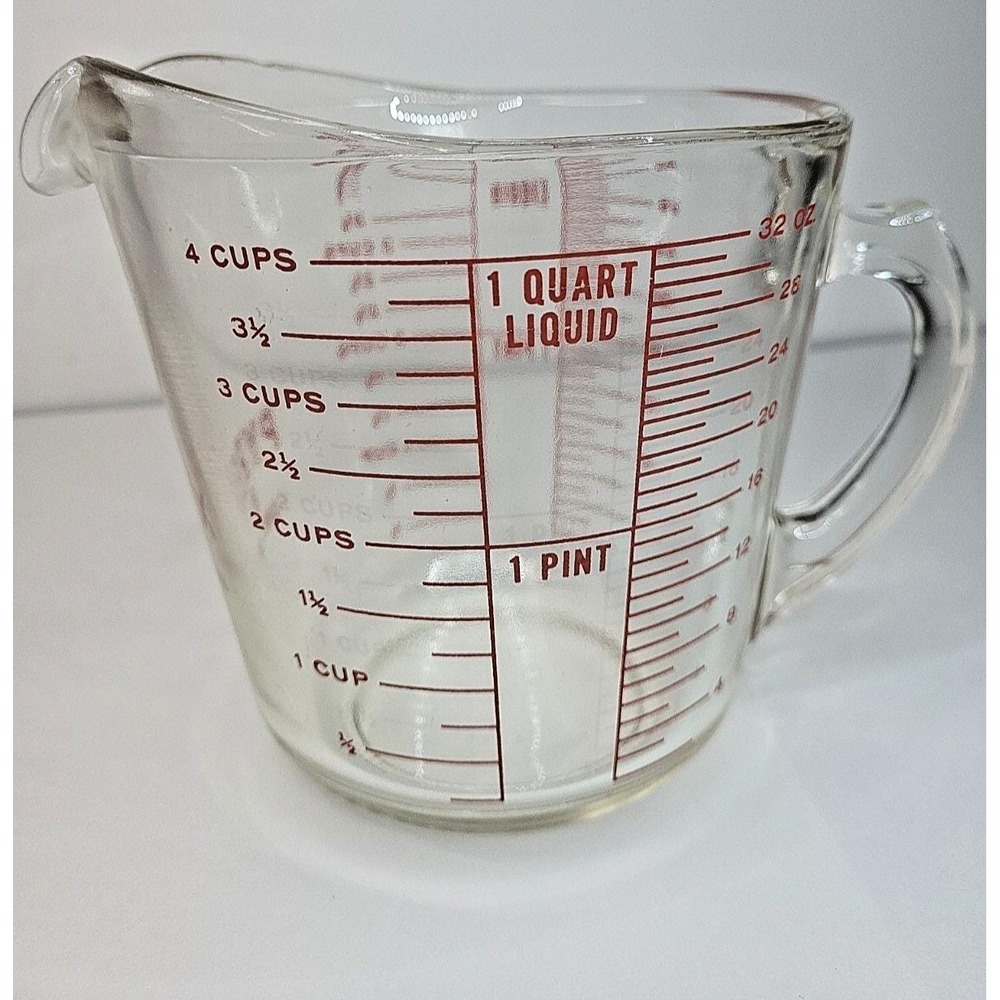 Early Pyrex 532 D Handle 4 Cup 1 Quart Red Letter Glass Measuring Cup Vintage